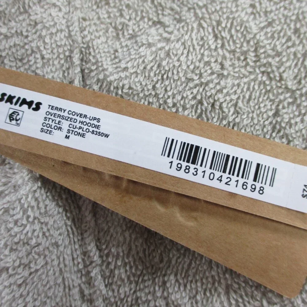 SKIMS Terry Cloth Hoodie Womens Medium Stone Cover Up Oversized Beach Towel NWT - Picture 4 of 9